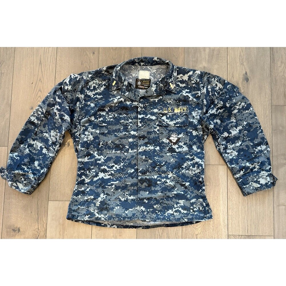 US Navy NWU Type 1 Digital Camo Blouse Large Regular USNA Annapolis Flying Cross